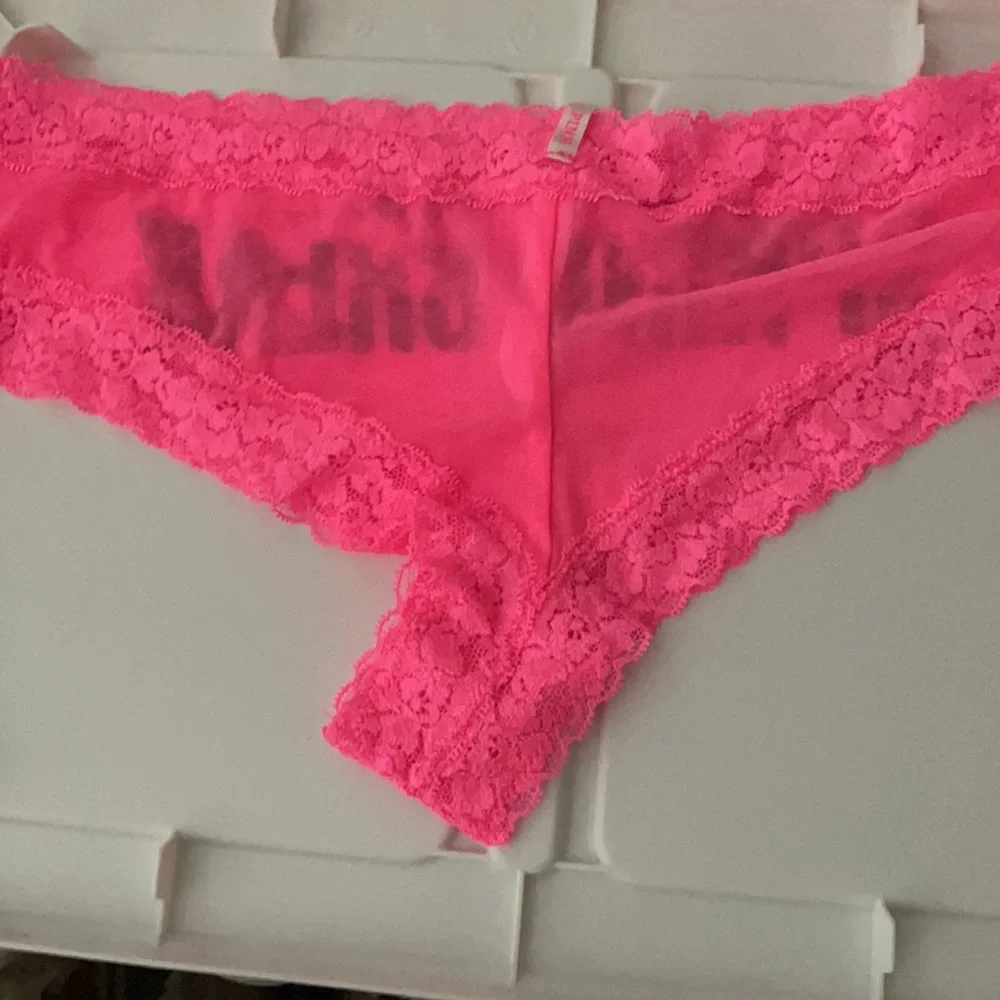 Vintage VS PINK Cheekster Lace Spring Break